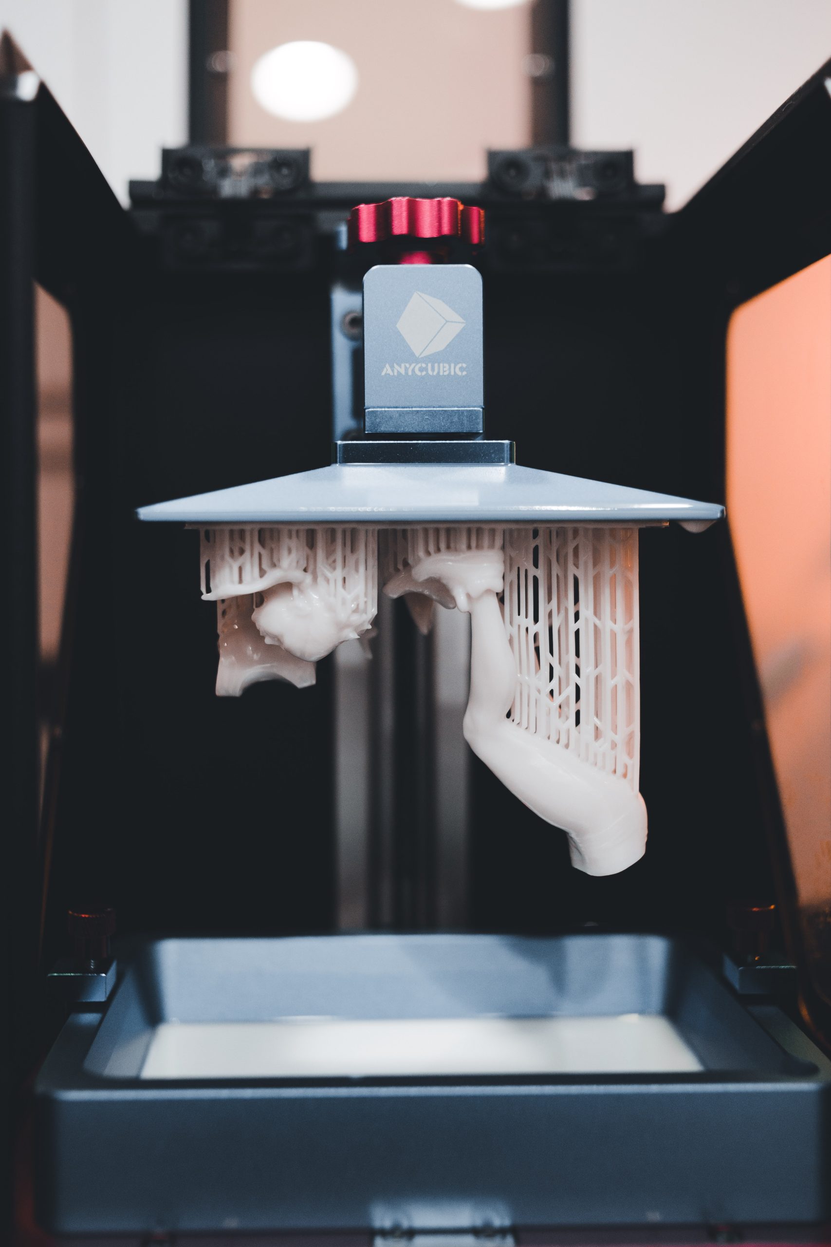 3D Printing 101: What Is A 3D Printer? - MakerGeeks